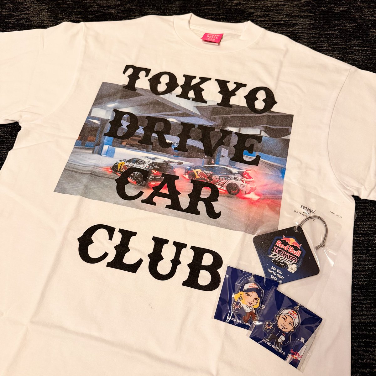 RedBullさんから『RedBull Tokyo Drift』のTシャツやグッズをいただき