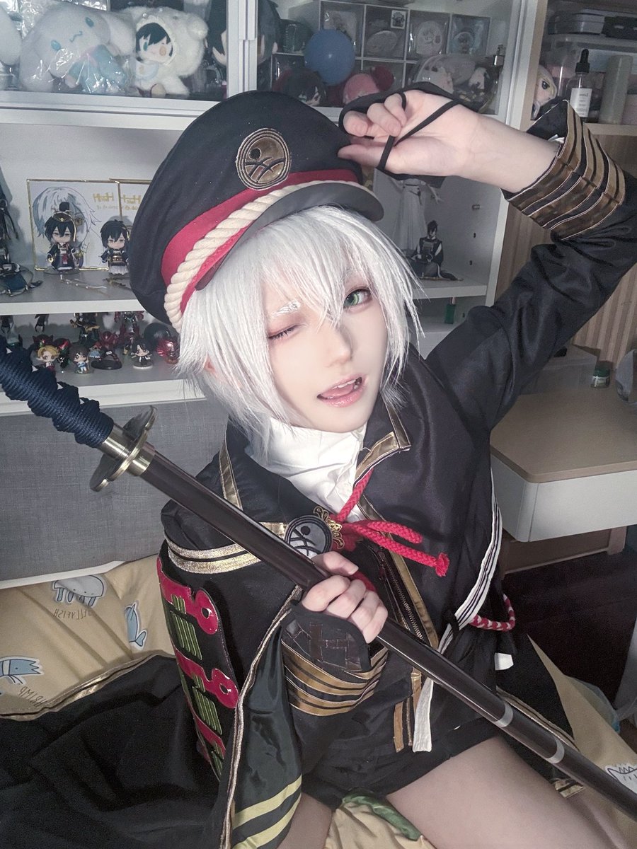 セナ tweet media