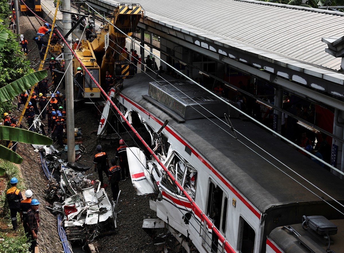 QNAEnglish's tweet image. 14 Killed, 84 Injured in Indonesian Train Collision
#QNA  #Indonesia
bit.ly/4uctvAb