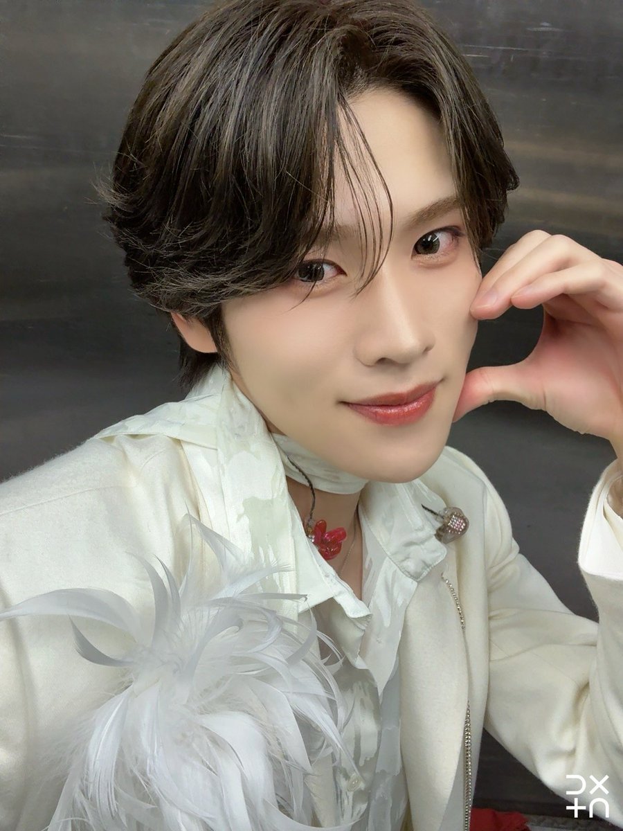 [💫]
DXTEEN OFFICIAL FANCLUB 更新情報

『波留の取扱説明所。』が更新されました！

🖋最近ハマっているもの🧙

詳しくはFCコンテンツ『BLOG』をご覧ください！
dxteen.com/blog/list/1/0/

#DXTEEN #DXTN #大久保波留 #ナルセツ #DXTEEN_FC