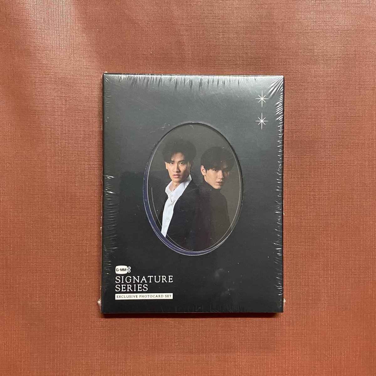 marsyonaka's tweet image. WTS / ขาย  🐣♡

♡ Standee 300.-
♡ Exclusive Photocard Set 350.-

♡ Shipping 40.-

#ตลาดนัดเตนิว 
#Tawan_V #Newwiee #TayNew #เตนิว 
#ตลาดนัดgmmtv #ตลาดนัดgmm