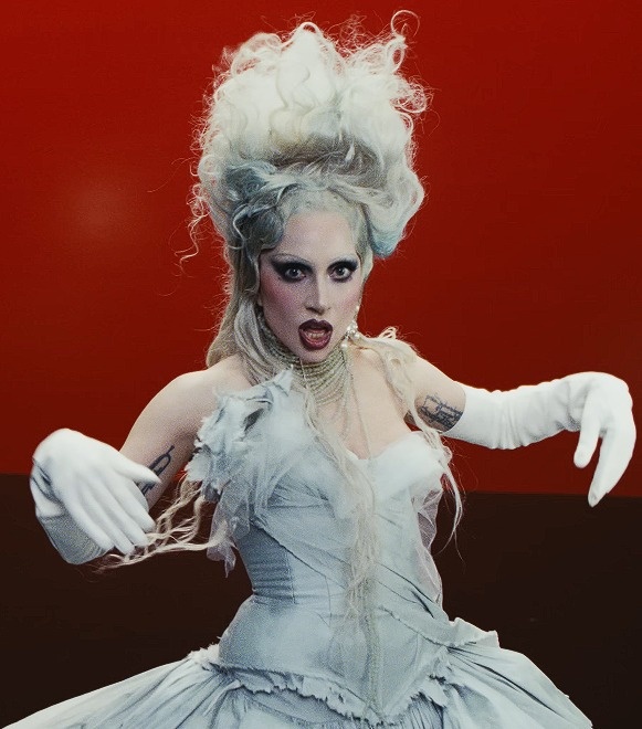 SpotifyGaga tweet media