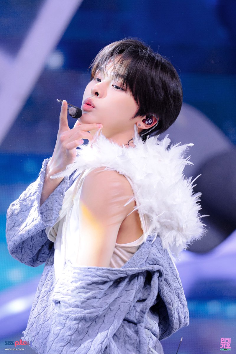 리쿠 피어싱 tweet media