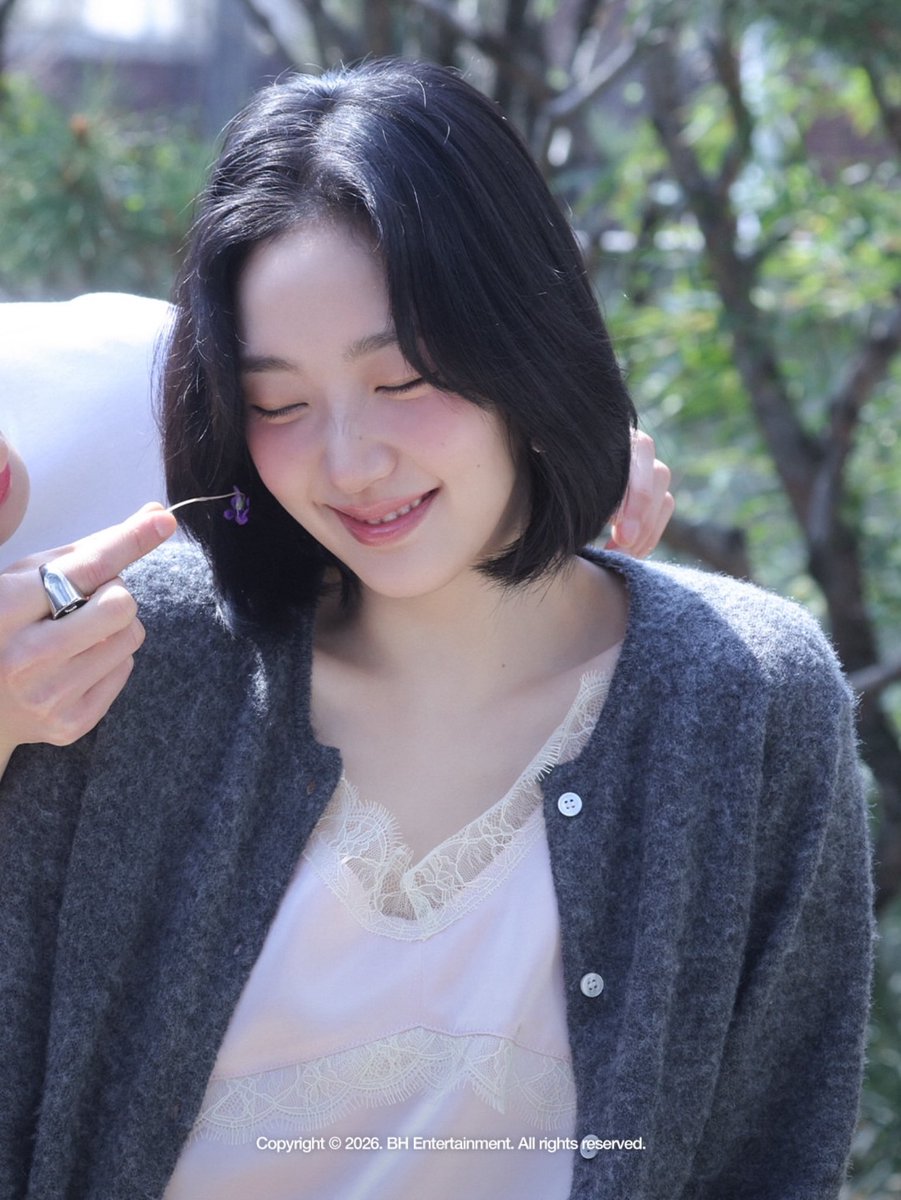 Kim Go Eun Thailand tweet media