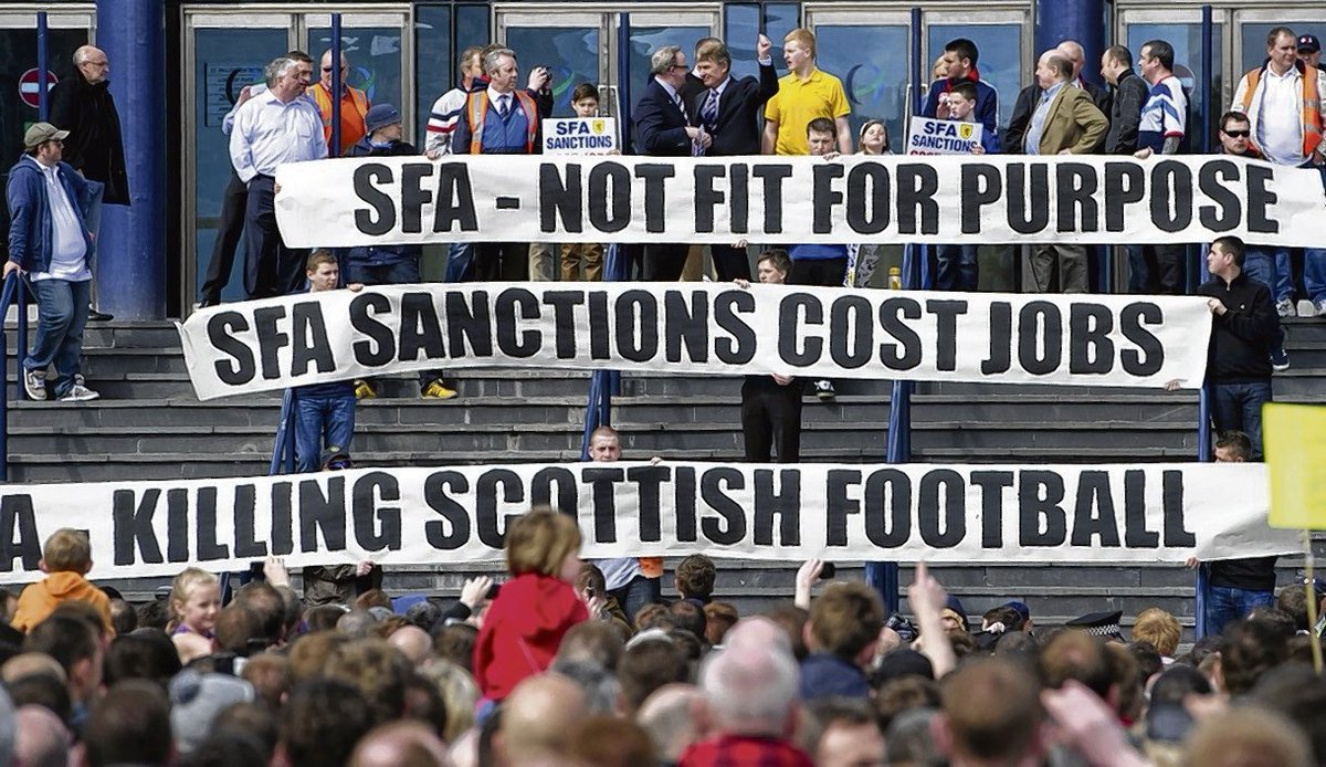 RFC_Michael_'s tweet photo. 📅 On This Day: 28th April 2012.

Sandy Jardine leads over 10,000 Rangers fans on a protest march to Hampden against the SFA.

“There was more at that march than all the crowds in Scottish Football that day - It’s one of my proudest moments!” - Sandy Jardine.

#AlwaysRemembered https://t.co/XeoeHSxaPN