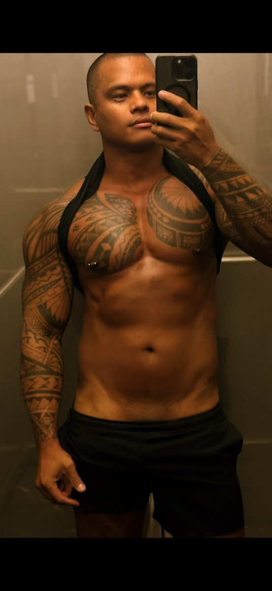 Dante Cruz (@brazillianxxx) on Twitter photo 