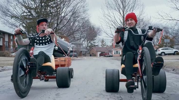 clikkiescrave's tweet photo. ℹ️ | 11 years ago today, @twentyonepilots released Stressed Out. 

The song would soon become their most popular song to date, with over 3 billion streams on Spotify, 3.2 billion views on YouTube, and also earning the band their first Grammy Award in 2017. https://t.co/aQS6ipIgU8