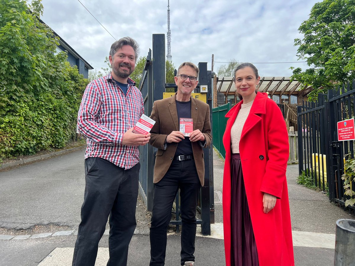 will_linsdell's tweet image. Whatever your politics may be, the one thing that unites the majority of candidates is great teamwork in fighting for a common goal.

In @CroydonLabour under leadership of @RowennaDavis and @Stuart_King we have an absolutely amazing team who’d serve Croydon proud. #PeopleFirst