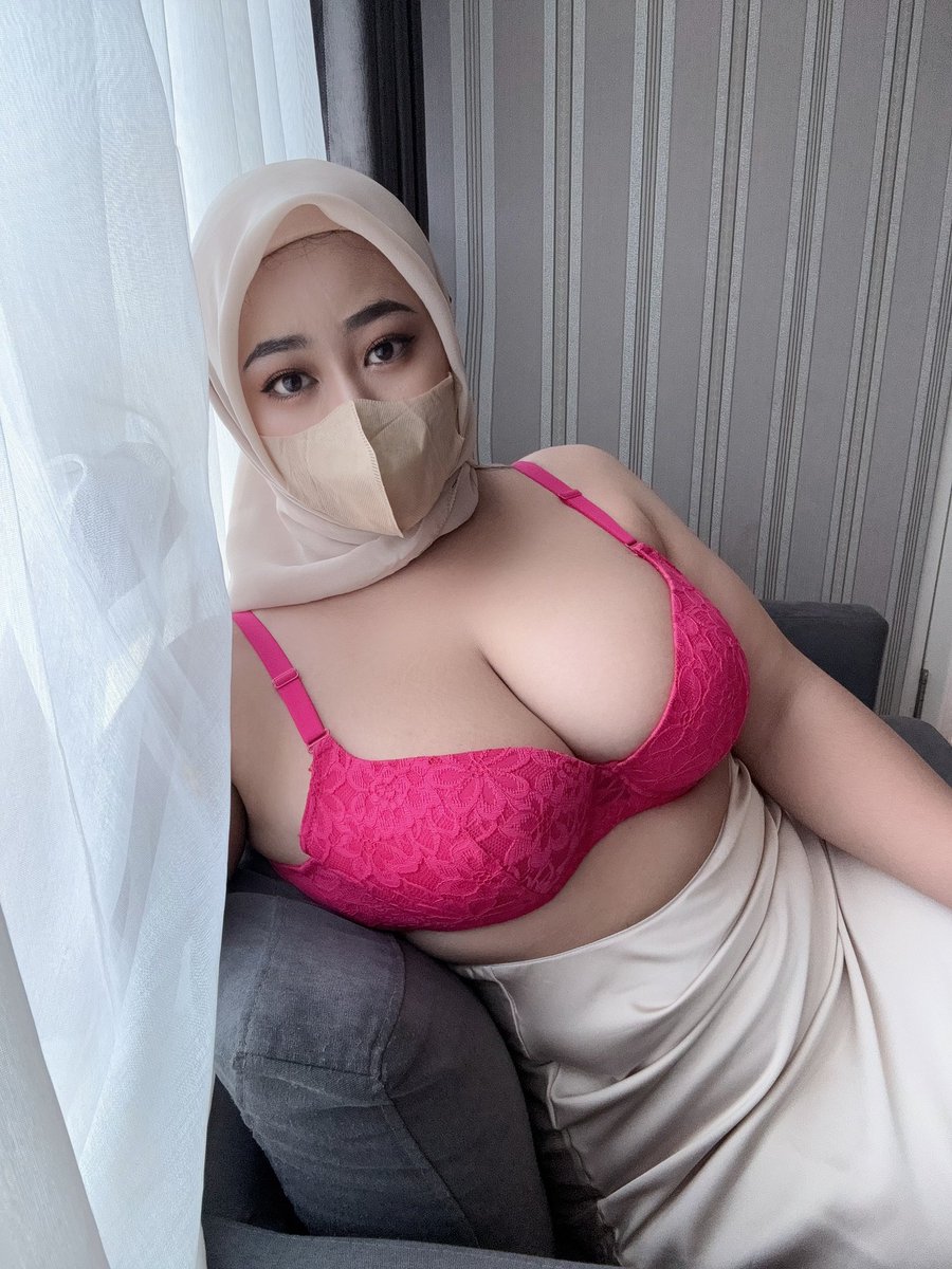 Lia Muslim BBW tweet media