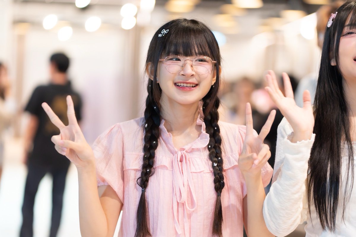 A 🙂 พี่เอตัวปลอม🩷🩵❤️ tweet media