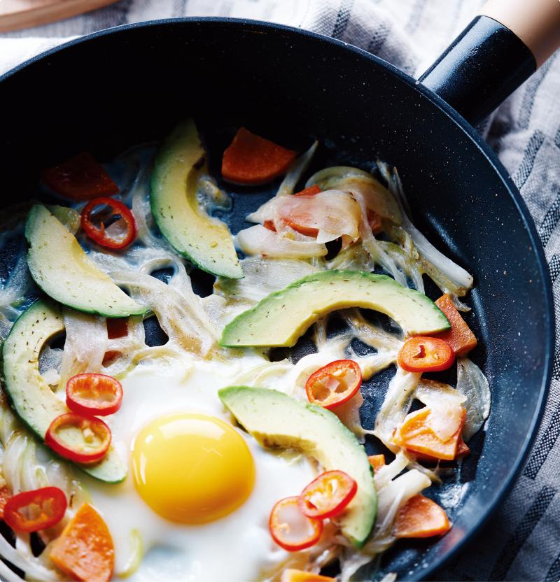 ShanavazSv's tweet image. "10-Minute Avocado Toast Hack!   Mash ripe avocado + pinch of salt/pepper + squeeze lime. Spread on whole-grain toast, top with red pepper flakes u0026 a drizzle of olive oil. Quick, creamy, delicious—perfect for breakfast/lunch! #EasyRecipes #AvocadoLove"