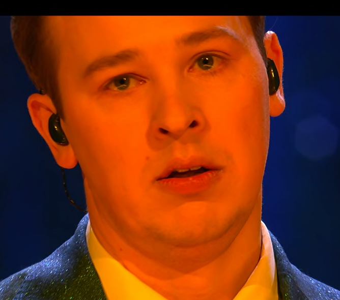 Jakob when he realises the Swedish jury are making him give 12 points at #eurovision to Denmark rather than Finland
media.melodifestivalen.se/post/jakob-fra…