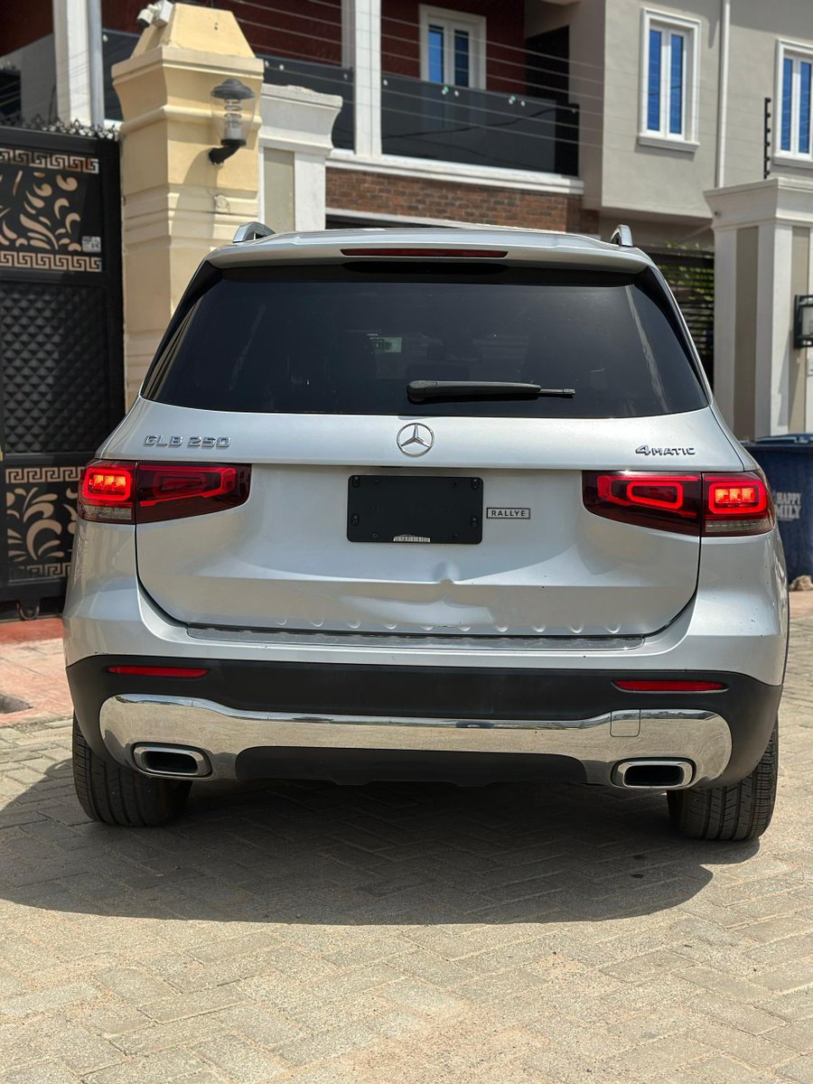 Autorush2's tweet image. 🚘: 2020 MERCEDES BENZ GLB 250
💰: 50,000,000 NAIRA ($35.7K) ONLY