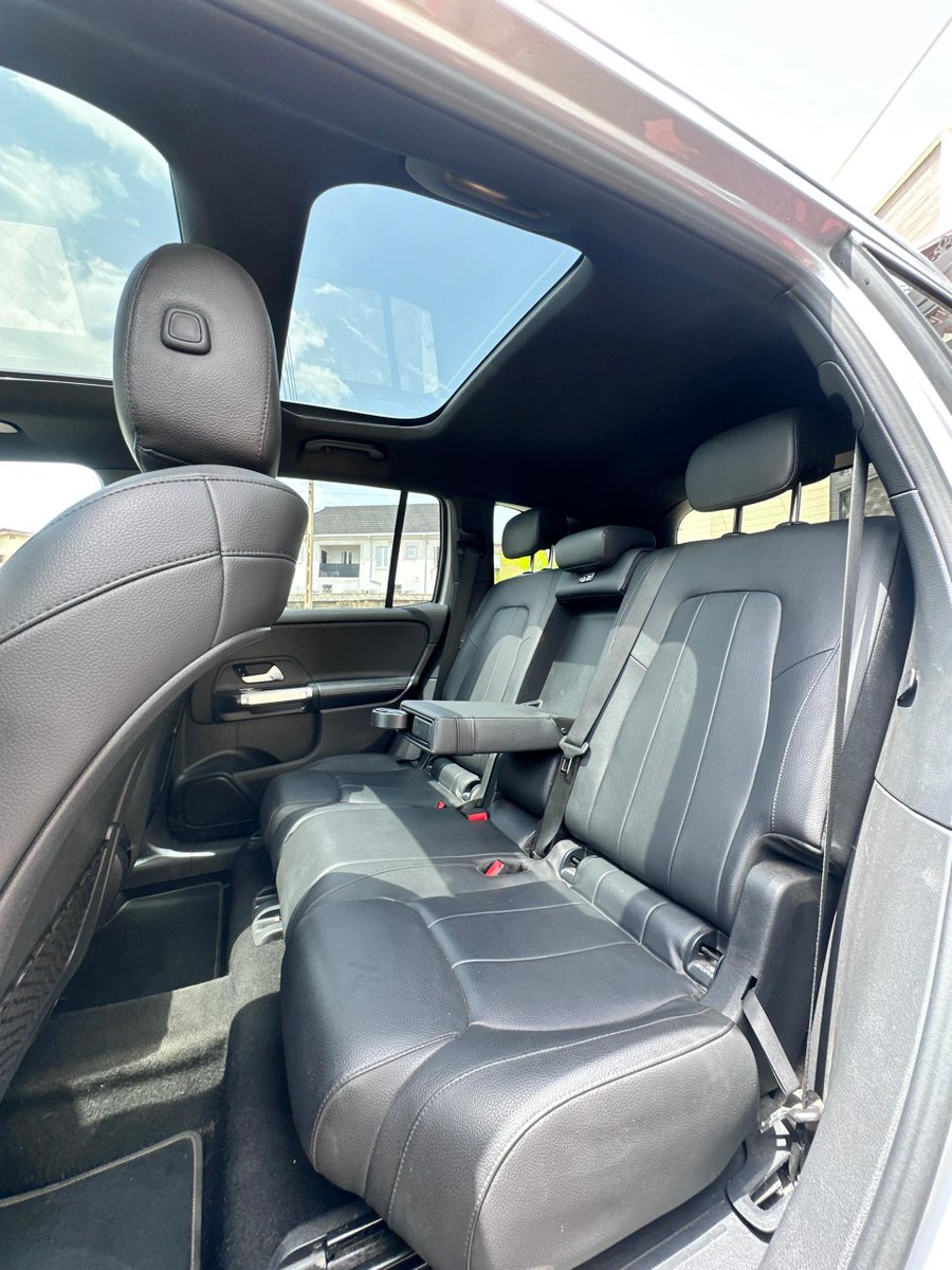 Autorush2's tweet image. 🚘: 2020 MERCEDES BENZ GLB 250
💰: 50,000,000 NAIRA ($35.7K) ONLY