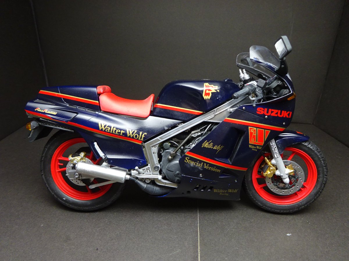 9fUM8tZL9WczczB's tweet photo. #plasticmodel #scalemodel #motorcycle #プラモデル #プラモ #バイク #ハセガワ #Hasegawa #112scale #SUZUKI #スズキ #RG400Γ #LateVersion #WalterWolf #ウォルターウルフ #STUDIO27 #社外デカール #バイクプラモ盛上げ隊 #バイクプラモ盛り上げ隊 https://t.co/dI2nPwLi0q