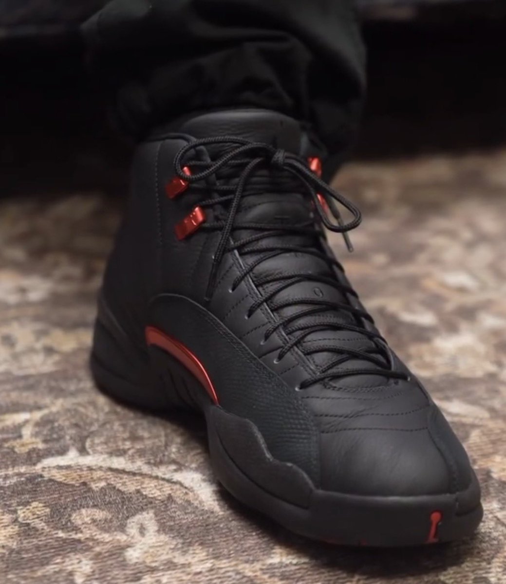 Complex Sneakers tweet media