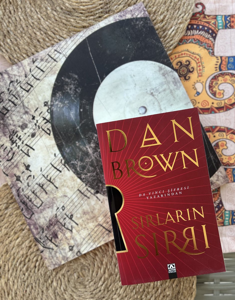 3baita's tweet image. Başlasın mı ? 🎈 

#kitap #danbrown #sırlarınsırrı #books #book #BooksOfTwitter
