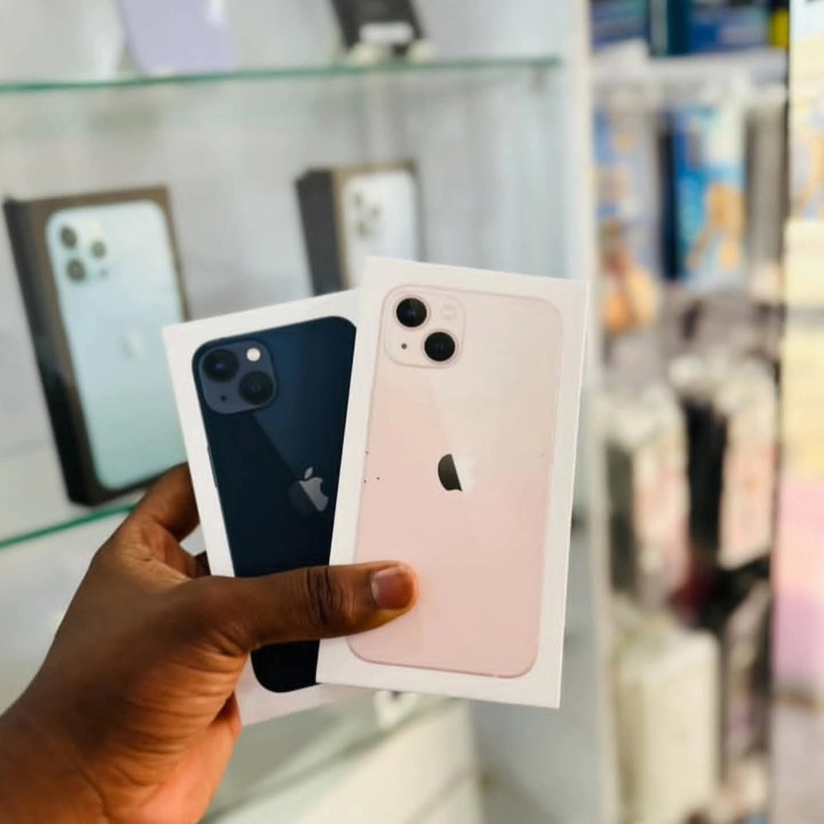 Zimphones tweet media