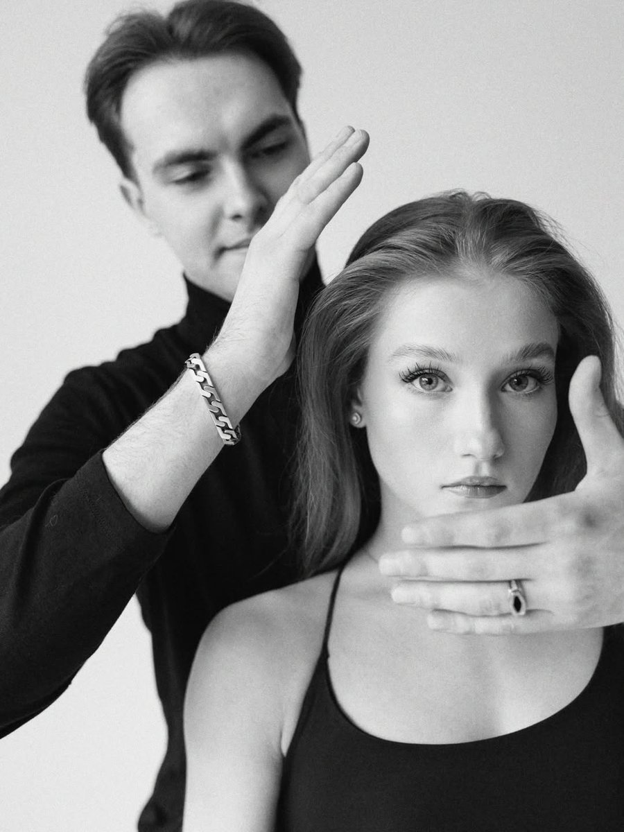 NaturallySree's tweet photo. #VasilisaKaganovskaia &
#MaximNekrasov
Their new photoshoot
#russian #icedancer https://t.co/aQdnWYtXM4