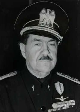 mariobianchi18's tweet image. Il #28aprile 1945 moriva #AlessandroPavolini. Partecipò alla Marcia su Roma. Dopo l'arresto di #Mussolini fuggì in Germania e si attivò per la ricostituzione del fascismo. Fondò le Brigate nere (milizia volontaria della RSI): fu catturato e giustiziato dai partigiani a Dongo.