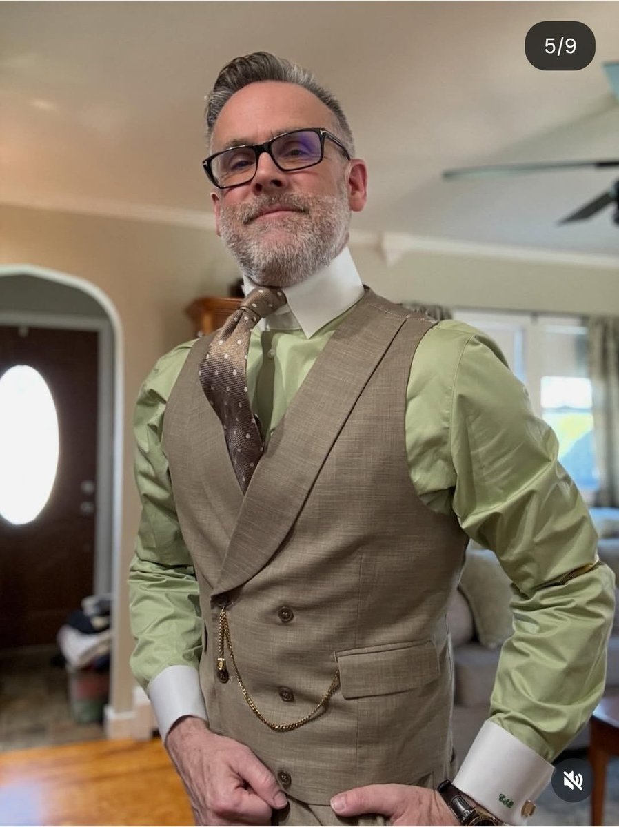 Suited Exposure tweet media