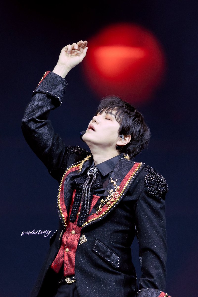 purpleSWing tweet media