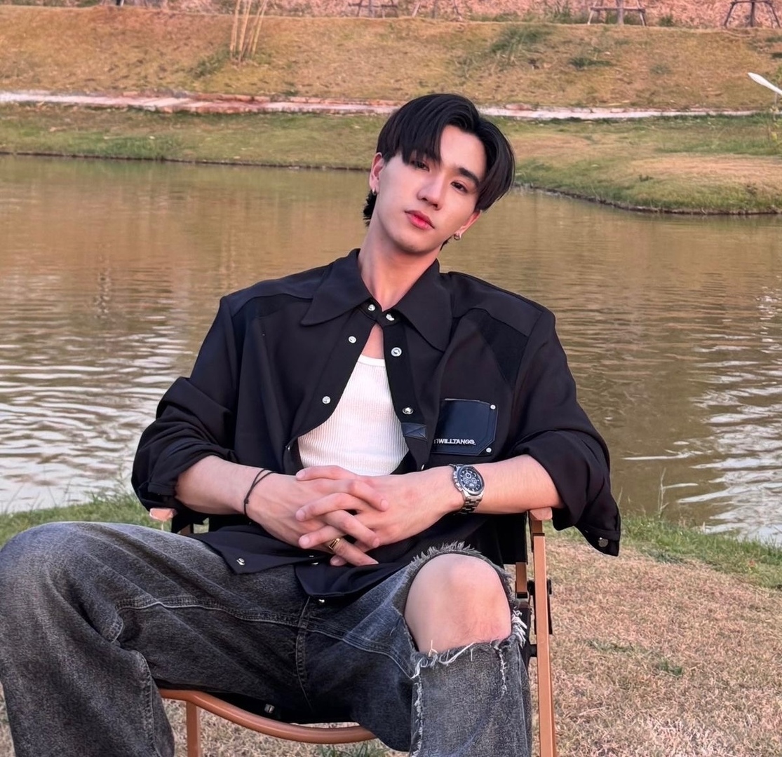 Woodsy Corner. tweet media