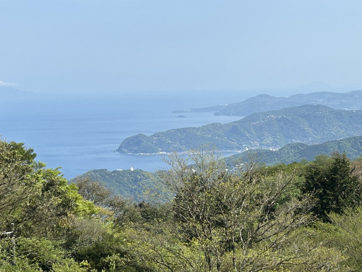 naoki9111's tweet photo. 今日熱海に行ってきた https://t.co/PeUfJd0xRa