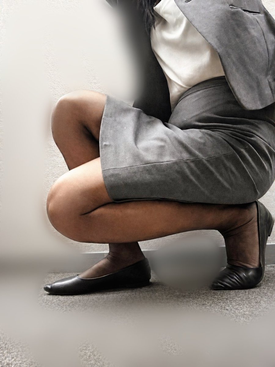 みかみか営業OL【mika feet goddess】 tweet media