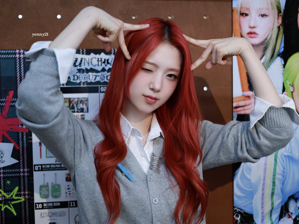 Yenny21 tweet media