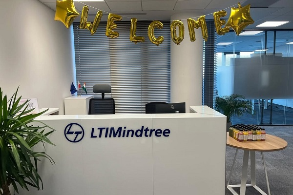 InvGurInd's tweet image. LTM gains on launching BlueVerse Studio in Bengaluru

investmentguruindia.com/newsdetail/ltm…

#ITSector #StockMarket #LTMLtd #Investmentguruindia