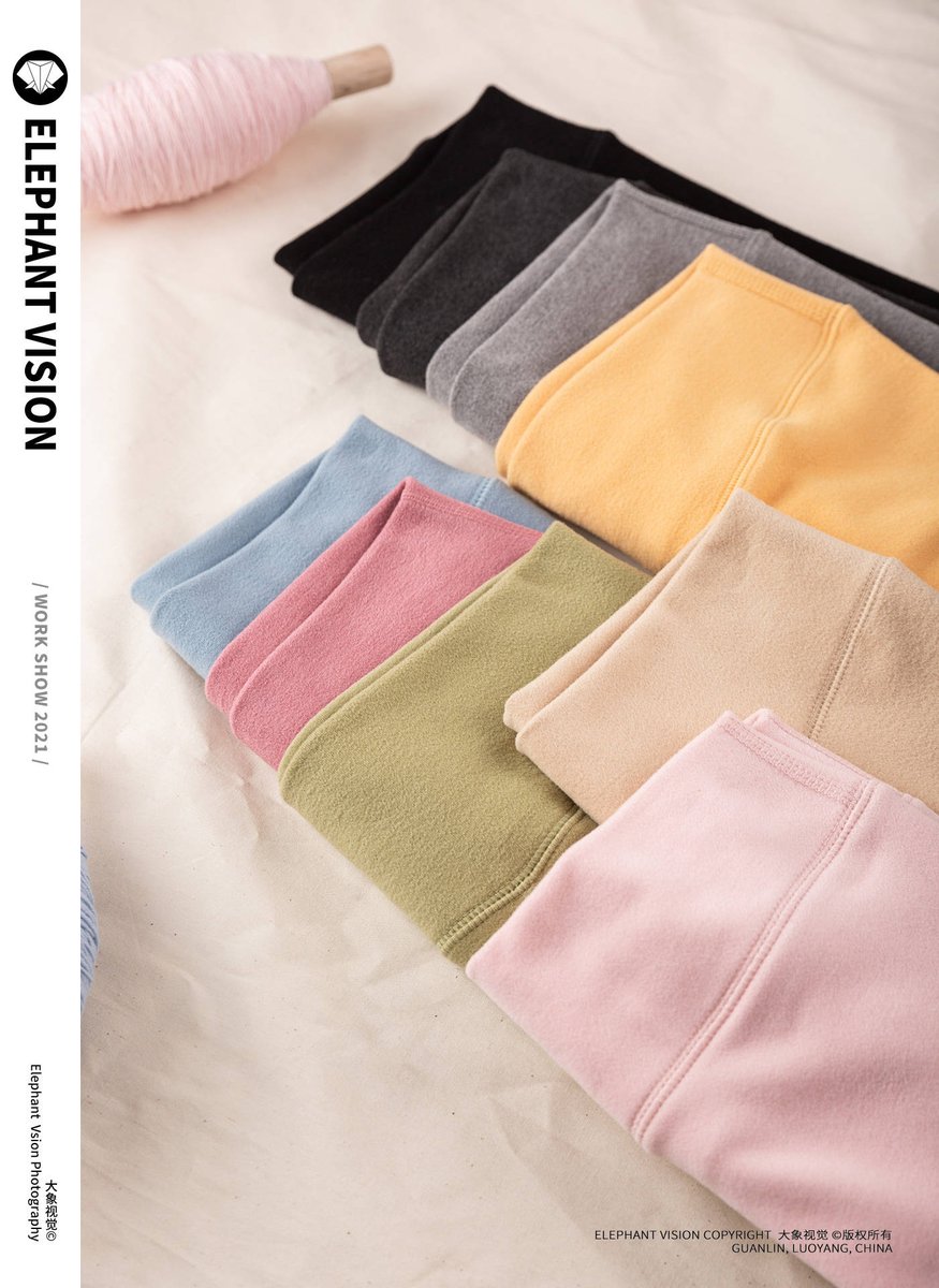 Wandbeam's tweet photo. Turn old jeans into a cute pencil case! 1. Cut denim pockets + sew edges. 2. Add a zipper (or ribbon tie!). 3. Stuff with pens/pencils. Eco-friendly u0026 stylish—try it today! #DIYCrafts #Upcycle #EasyDIY https://t.co/hWKTmq6A2g