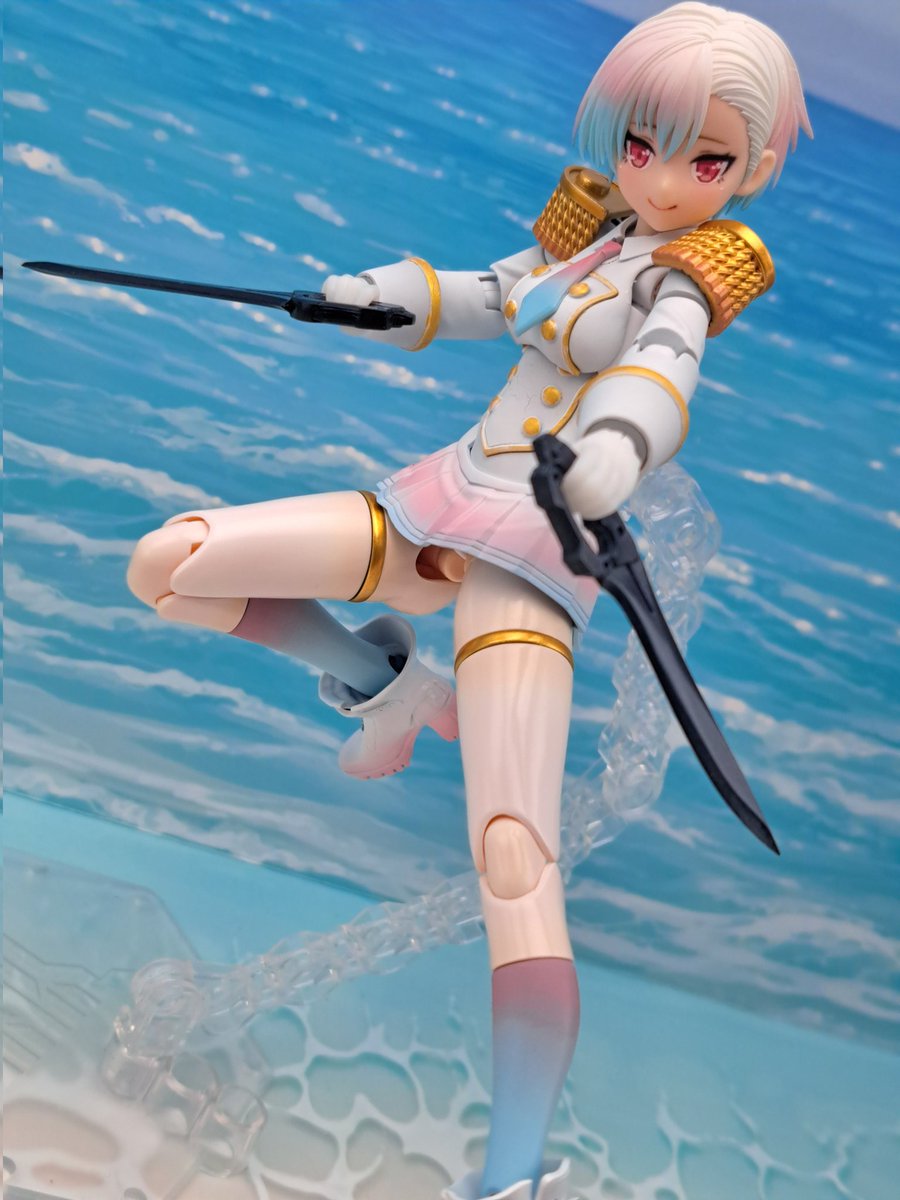 ヤナギ tweet media
