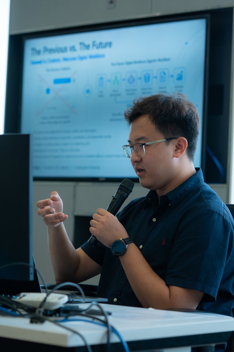 ArclekOfficial's tweet photo. Spoke at a @HuaweiCloudAPAC  AI tech session at @ChulalongkornU — Thailand’s top university.

Full house. Great questions.

#LLMs → Thai #ASR &amp; #TTS → synthetic data → #AI agents

Strong collaboration with Huawei and local academia.

Thailand —we’re just getting started!💪 https://t.co/4VitoVIP93