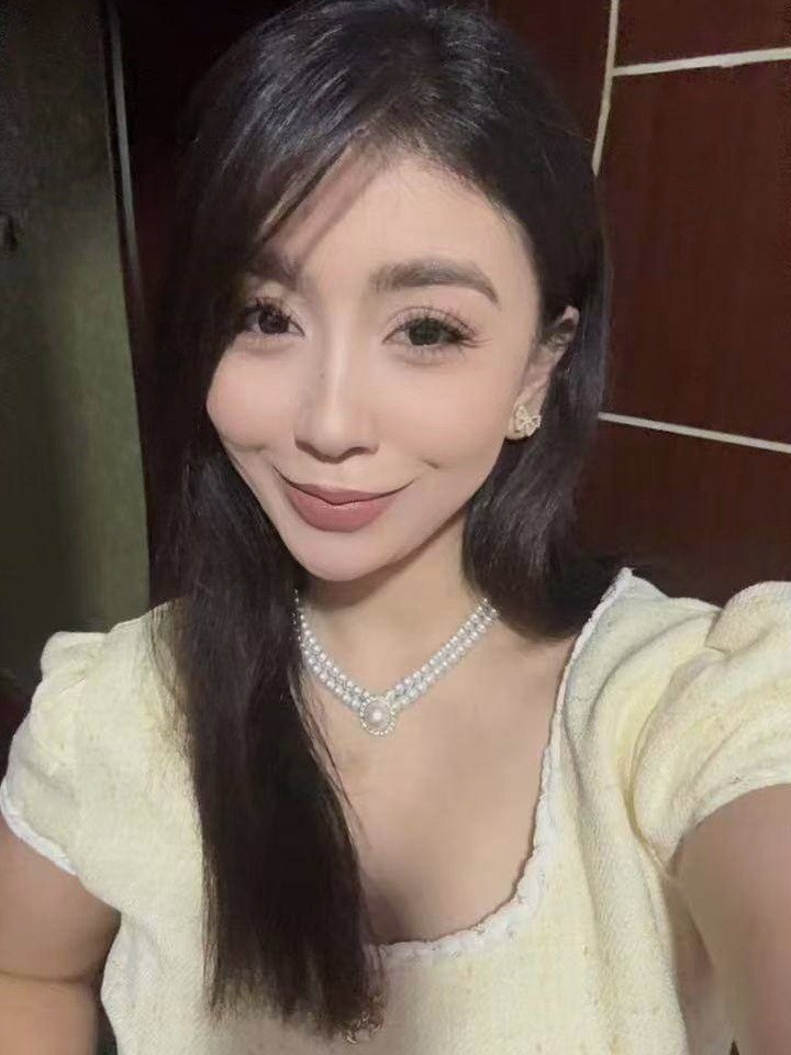 精品反差母狗资源 tweet media