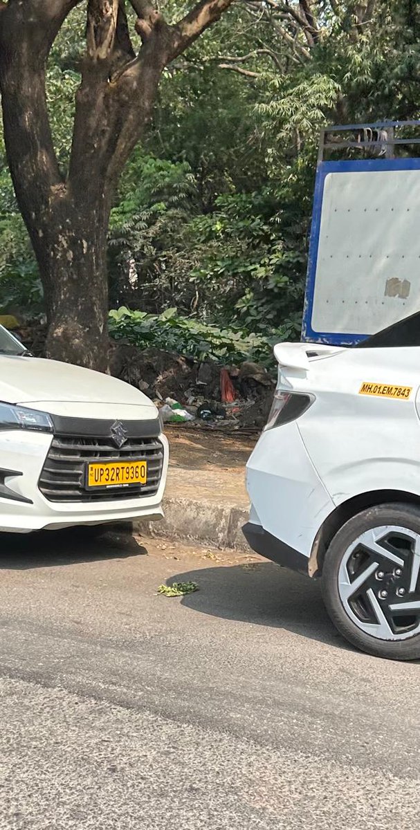 SentinelWachter's tweet image. @MTPHereToHelp @CPMumbaiPolice @MumbaiPolice 
@MORTHIndia @TilakNagarPS @ChemburPS @DcpZone6Mumbai Any serious action taken against this white Scorpio and other vehicles illegally parked on the #chhedanagar service road in #chembur ? This would have been moved now below the bridg