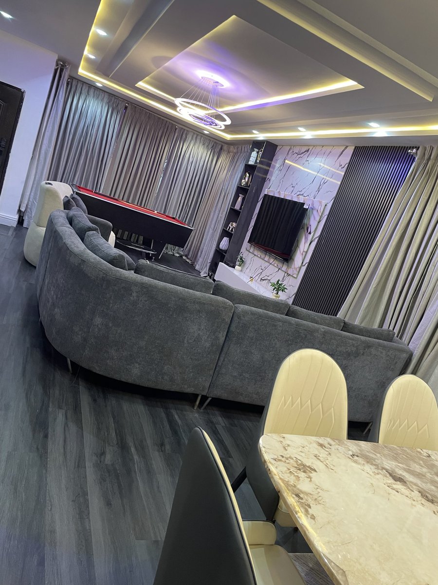 TripleKLuxury's tweet image. Are you looking for shortlets apartment in Lekki? Look no further #TripleKLuxuryHomes cater for all your need.

24/7 power. Fast WiFi. Free parking space. Netflix/YouTube. Smart TVs

#lekki #apartment #shortlet