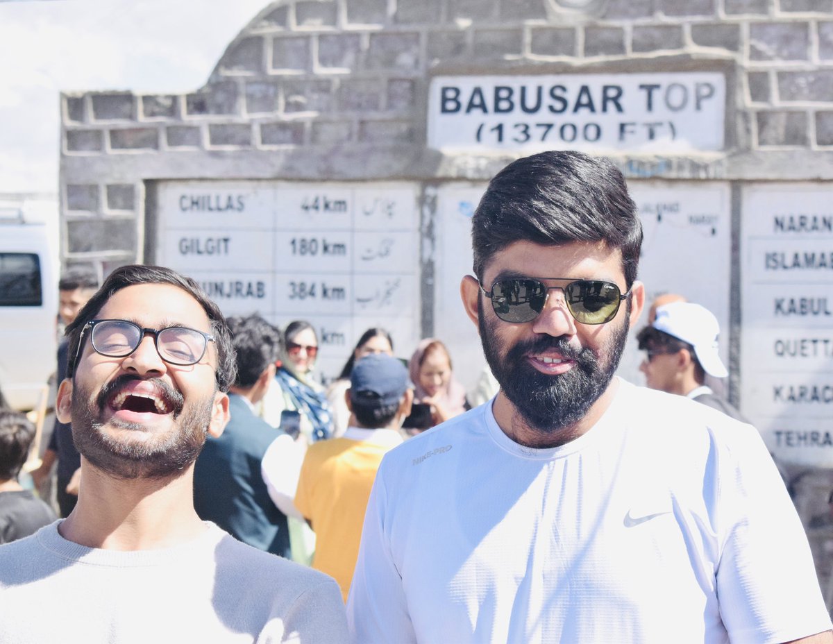 hycheema's tweet photo. #laughing #habbit #babusartop #kpk https://t.co/WNI9WTz5t7