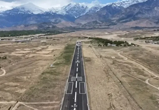 The_Nation's tweet image. Parachinar Airport reopens after a long closure
nation.com.pk/28-Apr-2026/pa…
#Parachinar #airport #reopen