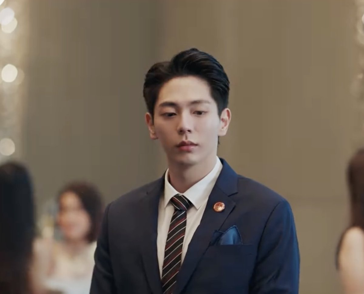 Violet Rain tweet media