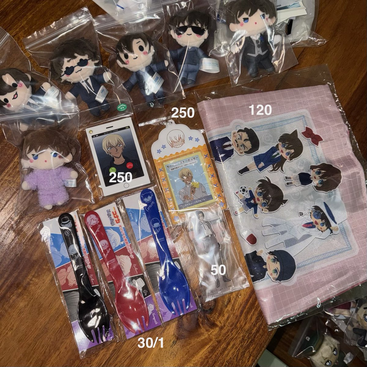 Ponypopopony's tweet photo. โทรศัพท์ , พวงกุญแจ , ที่ใส่บัตร 
, ช้อน+ส้อม , กระเป๋าผ้า , สแตน

➡️ อามุโร่ โมริ รัน โคโกโร่ ไฮบาระ 
จอมโจรคิด อากาอิ เบลม็อท ยิน ยูอิ

🚛 ค่าจัดส่งEMS 40฿ 🌟 รับผ่อน

#ตลาดนัดโคนัน #ตลาดนัดconan https://t.co/x2afl9t8a6