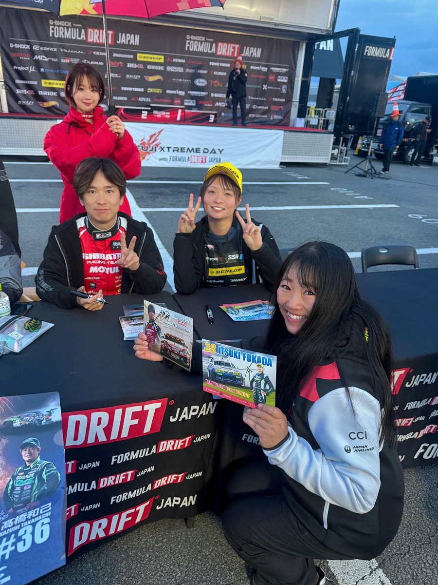 hkl_rc's tweet photo. 2026年もFDJ🚗
富士山もきれいでした🗻

#shibata #シバタイヤ　#fdj https://t.co/aR29b7oYyy