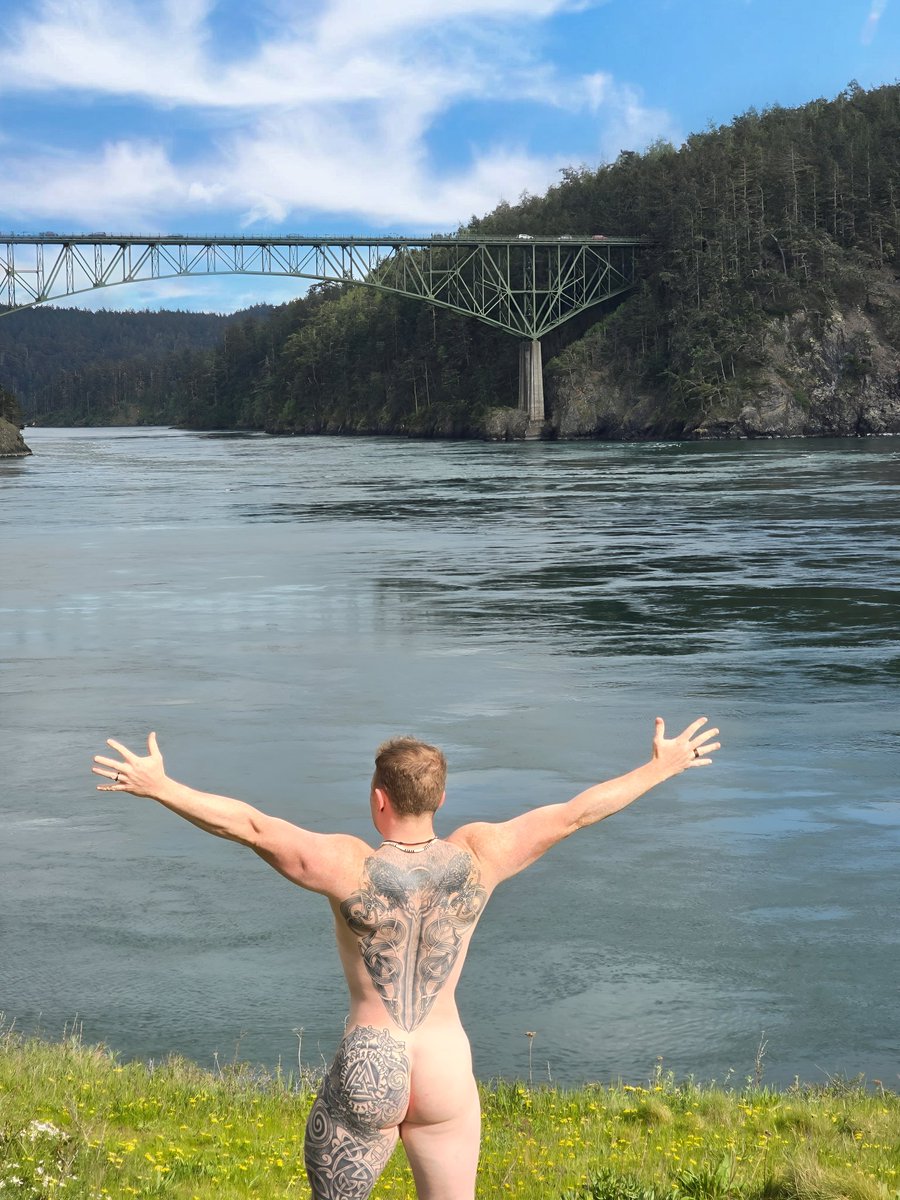 Ginger_inNature's tweet photo. Had some fun today! 
•
•
•
#sunsoutbunsout #gingerinnature #smallpenispride #tattoo #naturist #nudist https://t.co/P8zdnEVsQl