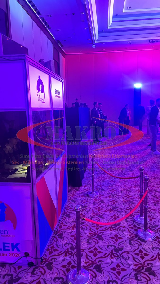 simultanemakro's tweet photo. 28-29 Nisan 2026 tarihlerinde Antalya’da düzenlenen toplantıda Türkçe <> İngilizce dil çiftleri için simültane sistem, tercüman kabini, alıcı kulaklıklar ve teknik destek hizmetimiz…
.
.
.
#simultane #simultaneousinterpretation #makrosimultane #infoport #tercüme https://t.co/IGf0YfLk46