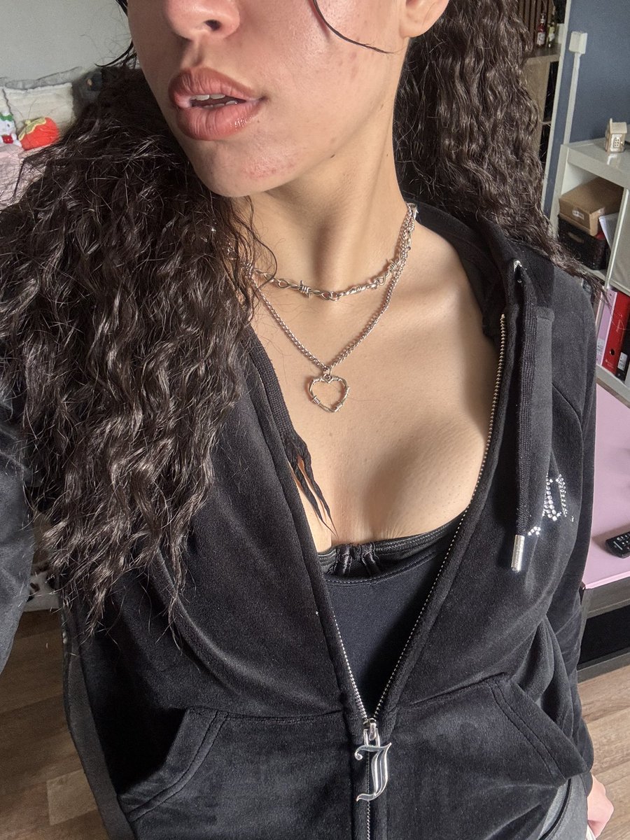 lacedprincess1's tweet image. Good Morning Loser. Zeit für ein paar morgendliche Zahlungen 💦👸🏽

#goodmorning #coffee #dom #femdom #findom #juicy #mixed #hot