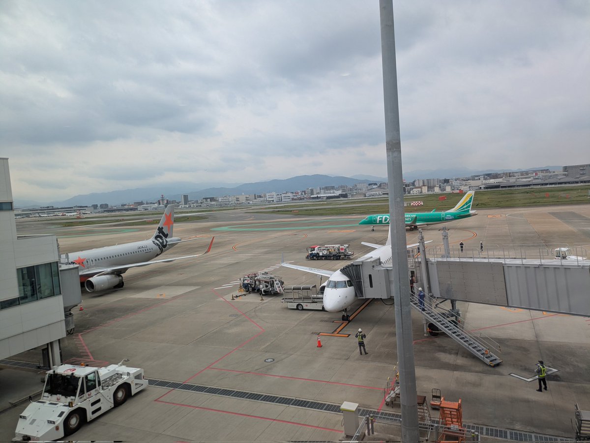 ❄ぺるそな❄次のライブ出現先はプロフ位置 tweet media