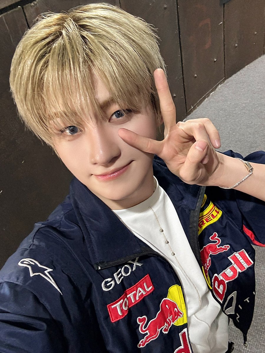 한 Jihoon. tweet media