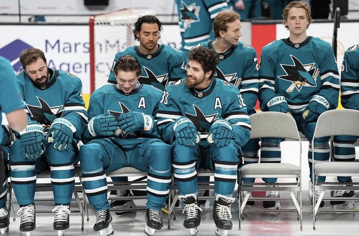 lou🏒⚽️🏎️ tweet media