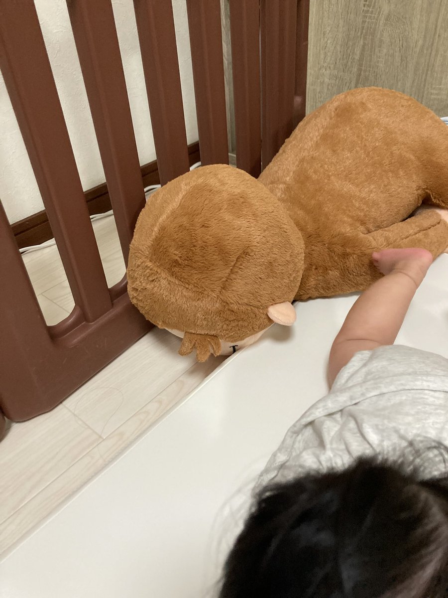 hirotaatushi's tweet photo. やばい、ジョージが窒息する https://t.co/TKy8Up6dKw