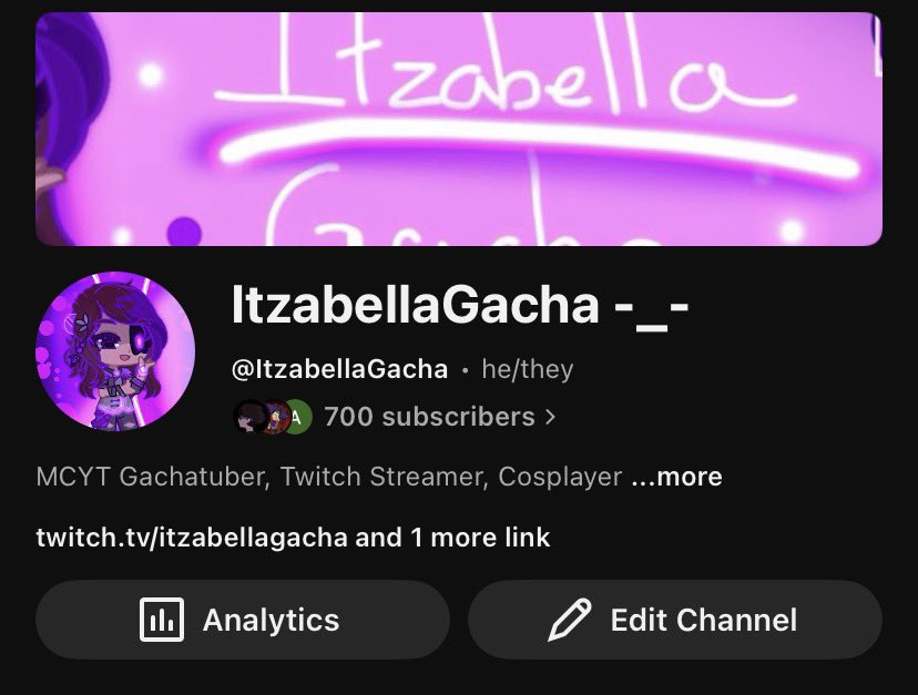 Itza💜🩵💥Box SMP whennnn tweet media